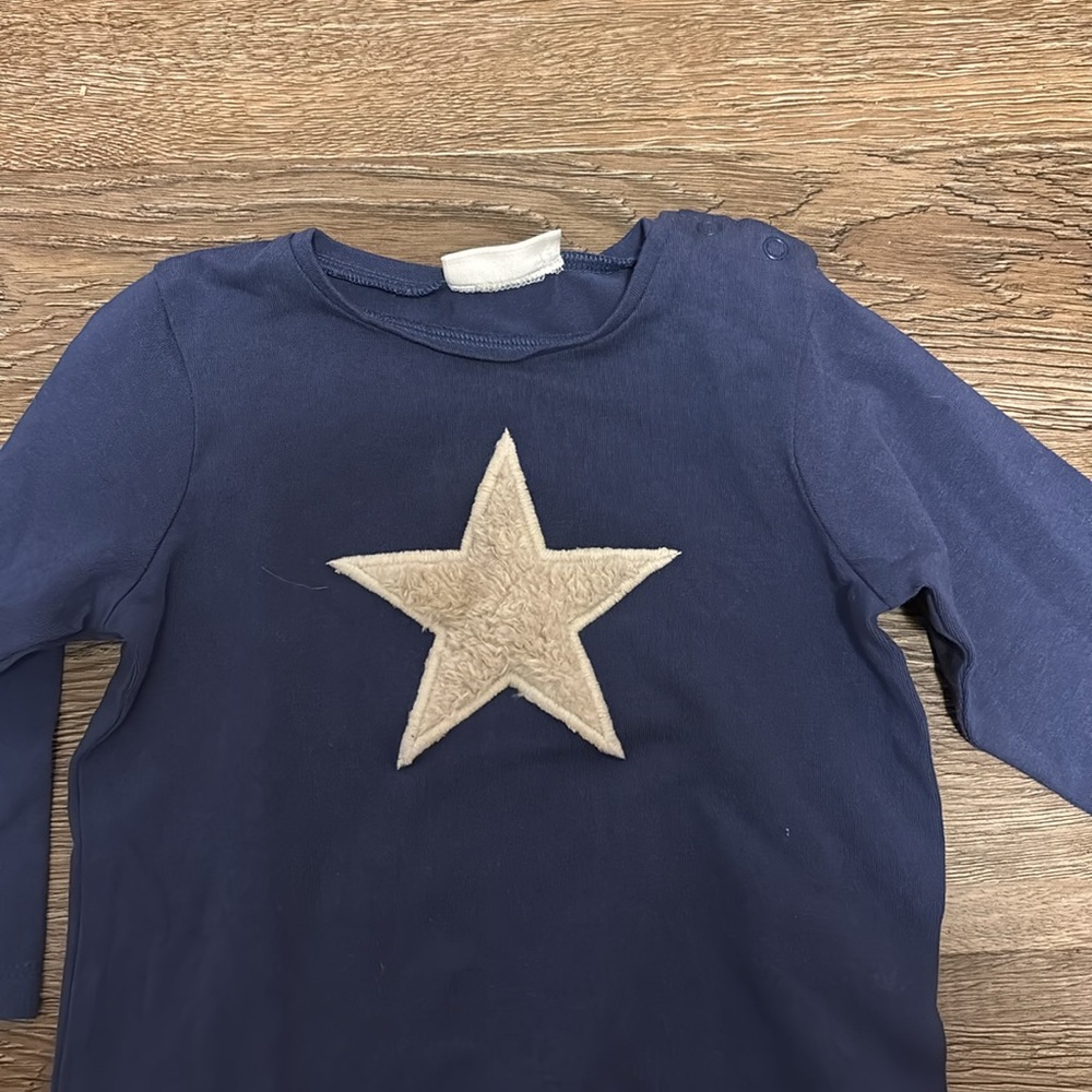 girls fuzzy star long sleeve - Picture 2 of 3